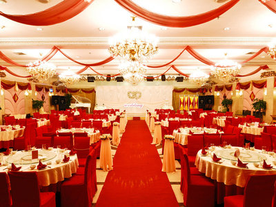 沈陽藝天婚慶服務 專業(yè)婚慶團隊，打造理想婚禮